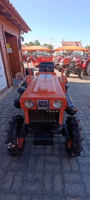 Campanha de Natal: Trator Kubota b7001 + 4 alfaias POUPE 1250€