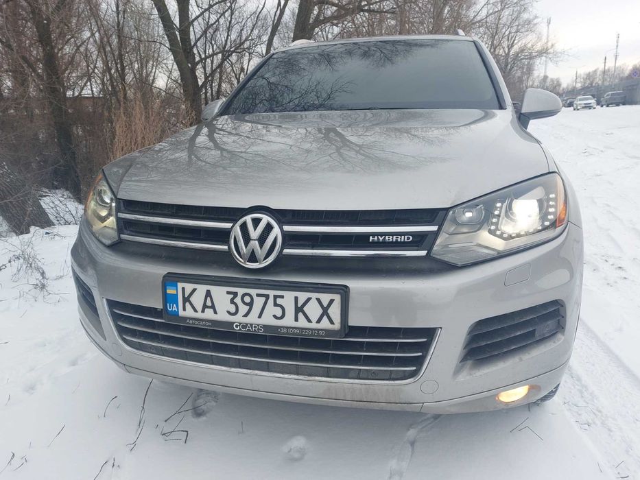 Продам VW Touareg NF Hybrid