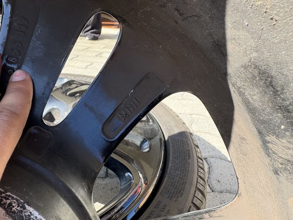 4 jantes 17’’ MINI JCW com pneus 185/50R17 Dunlop
