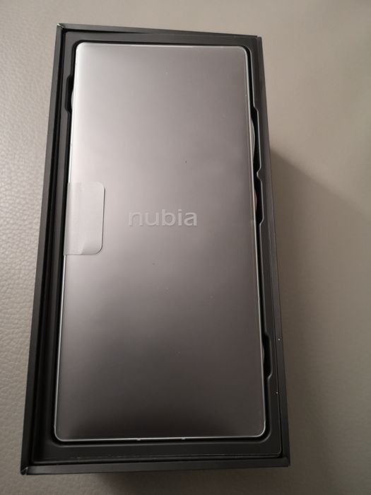 Nubia Z70 Ultra 16GB / 512GB