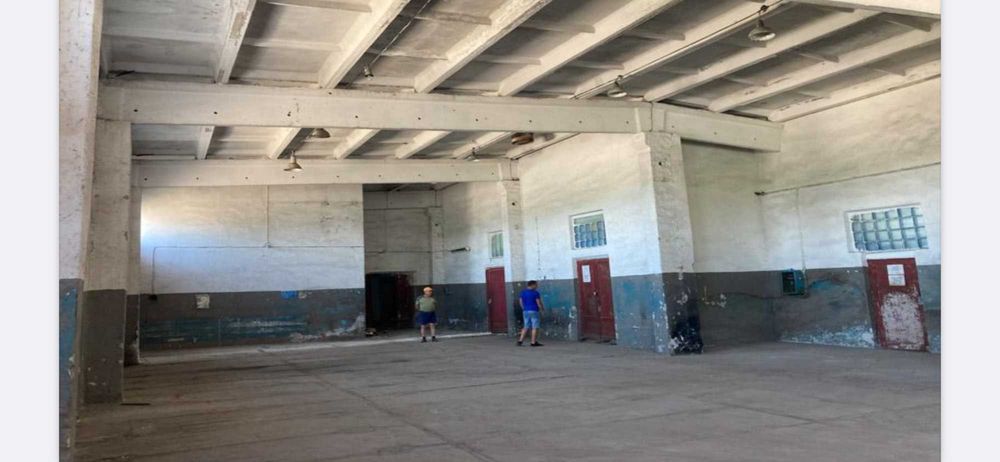 Продаж складських, виробничих приміщень висота7м асфальт 2га залізниця