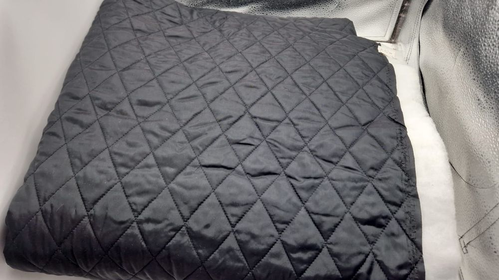 Tkanina pikowana kupon 4,10 m.x 130 cm.