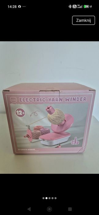 Elektryczna nawijarka do włóczki.