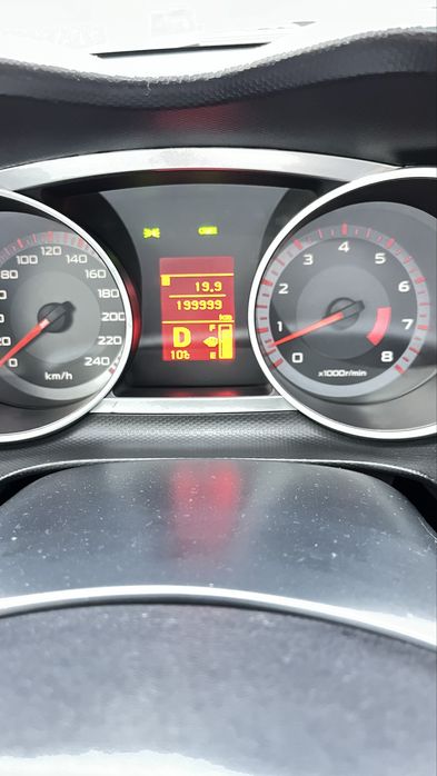 Проодам авто Mitsubishi Autlender