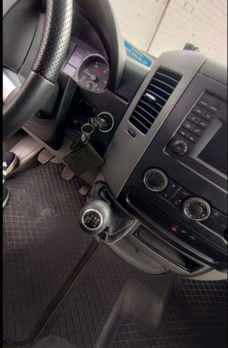 Продам Sprinter 2016