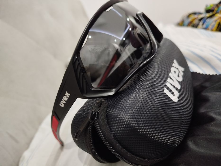 Ultra lekkie okulary sportowe Uvex premium edition