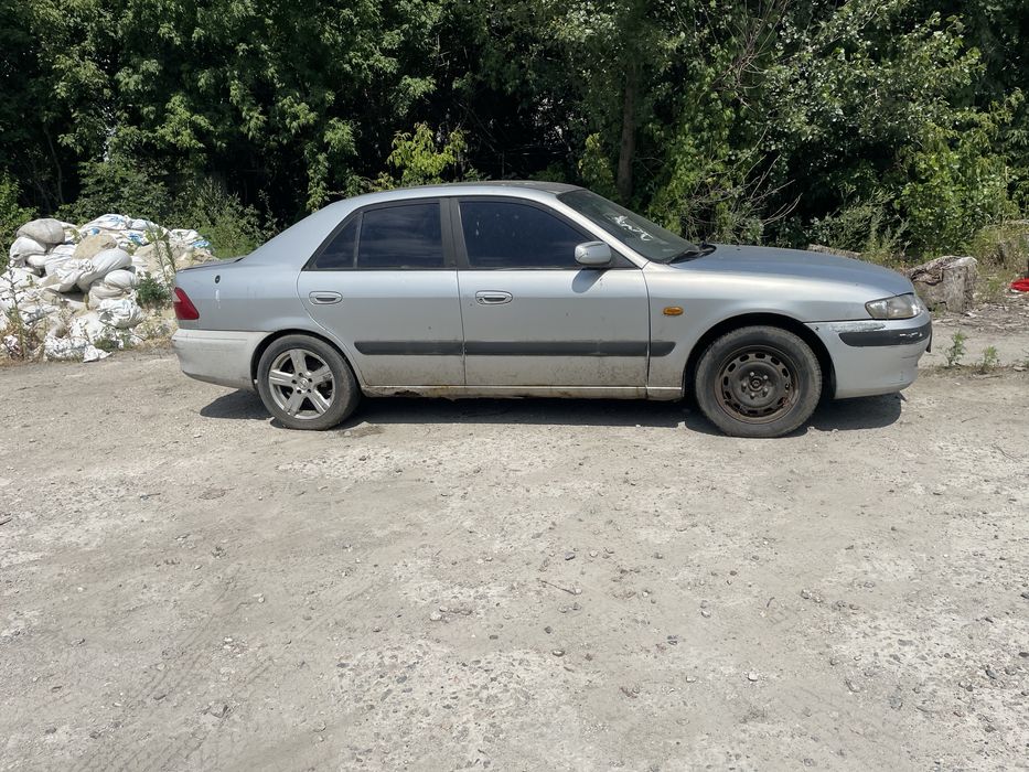 Mazda 626 2001рік 1,8 газ/бензин