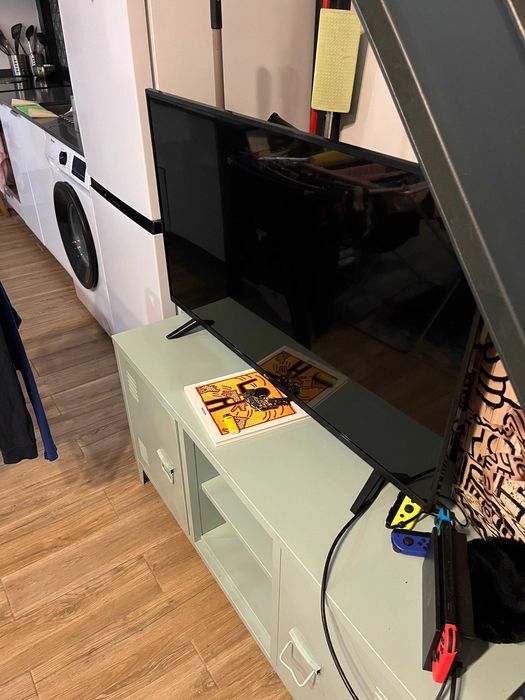 Smart TV LG 43" Ultra HD 4K - Usada, perfeito estado
