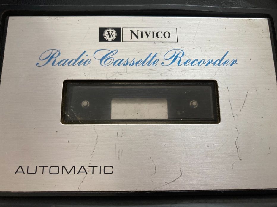 Rádio e Gravador Cassete Antigo - Nivico