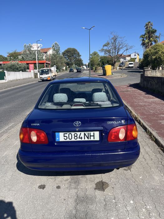 Toyota Corolla Liftback E11 1.3 Gasolina – 102.000 km – 3.000€