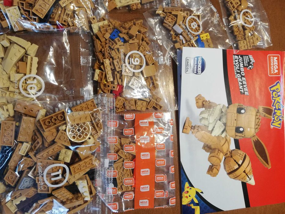 Klocki Mega Pokemon Eevee