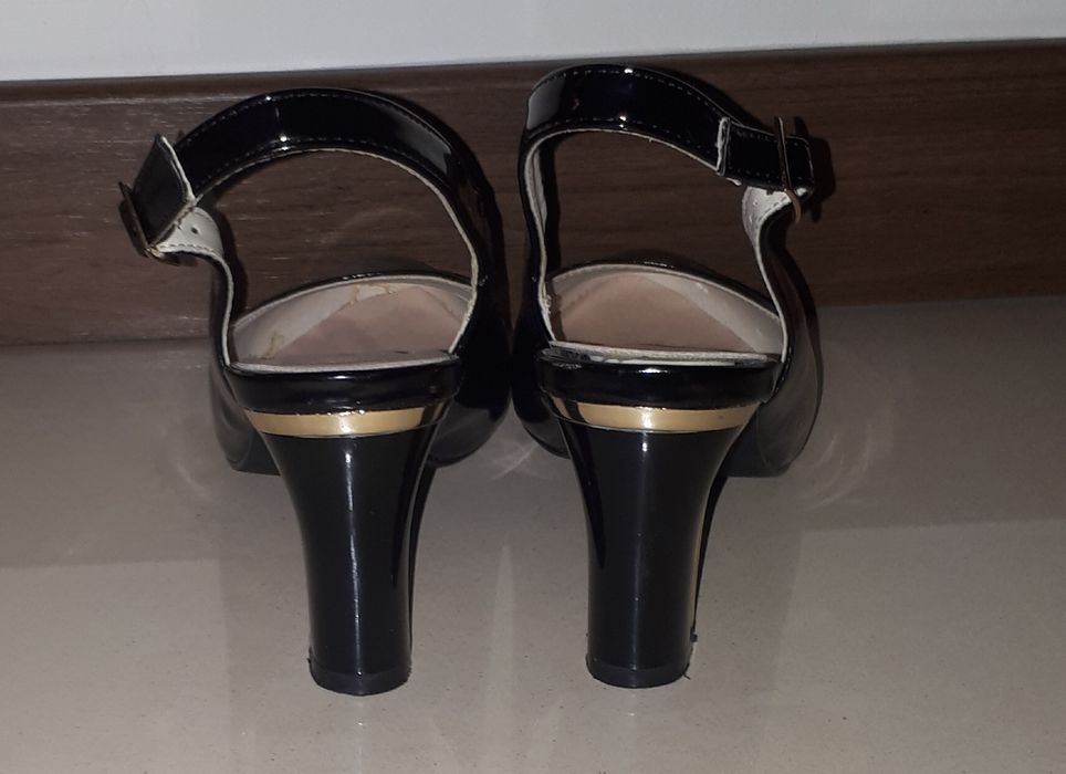 Pantofle czółenka 37 czarne złote biuro praca lato wesele ślub