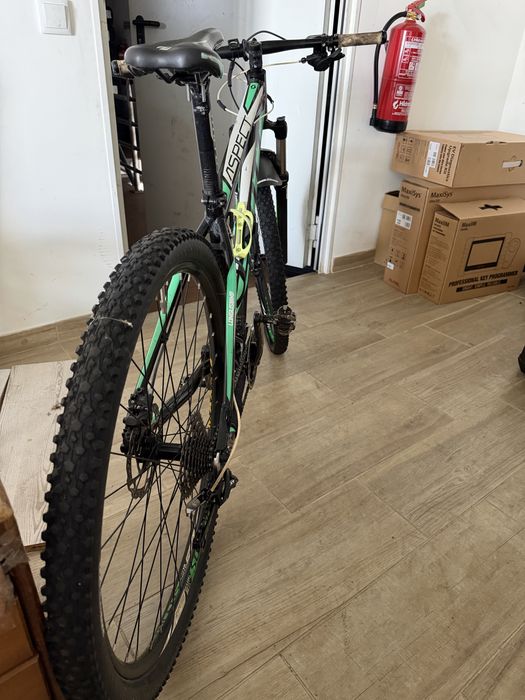 Scott Aspect 910 29” - RockShox XC30 - Tamanho M - Excelente Estado