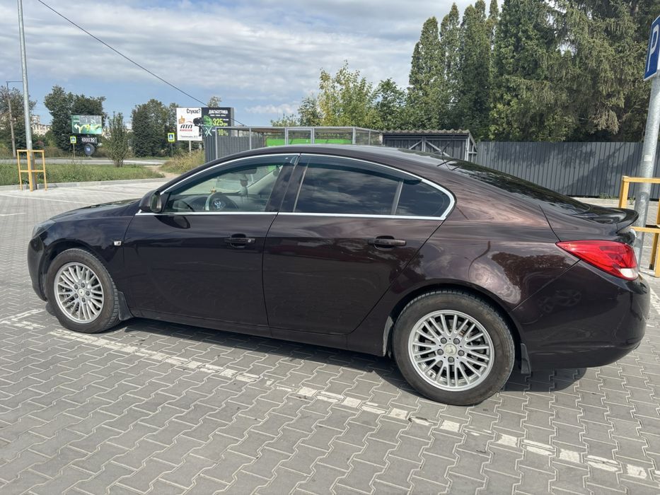 Продам opel insignia