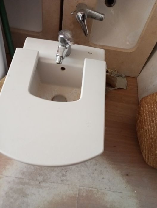 Bidé roca e Sanitana