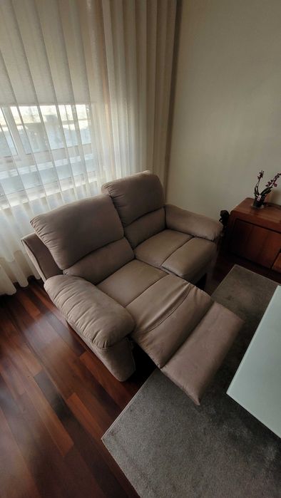 Sofá 2 Lugares Reclinável