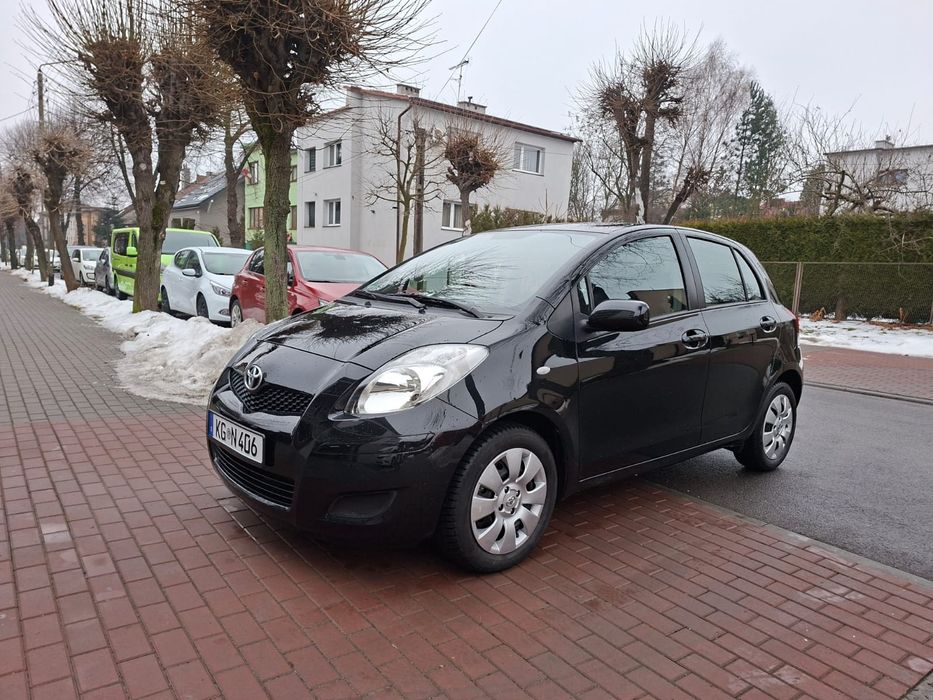 Toyota Yaris Benzyna