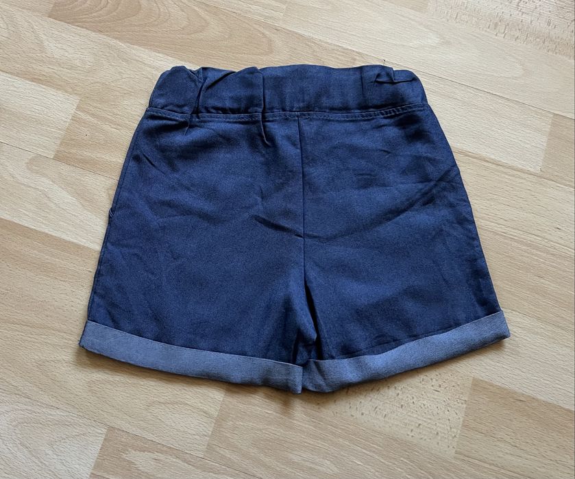 Шорти для дівчаток на ріст 104-110 см