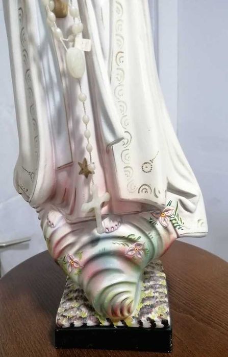 Escultura Nossa Senhora Rosário Fátima em terracota