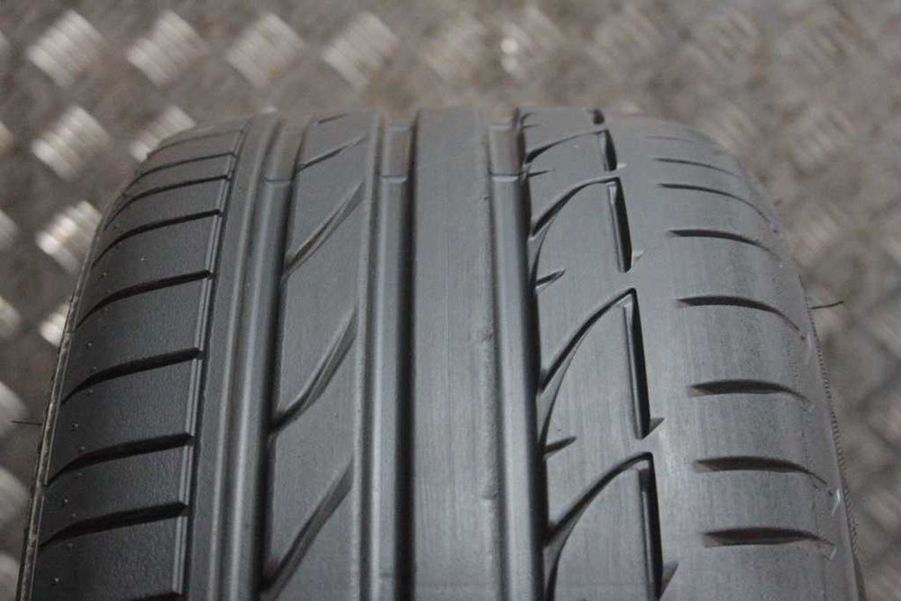 225/40/18 Bridgestone Potenza S001 225/40 R18 92Y XL