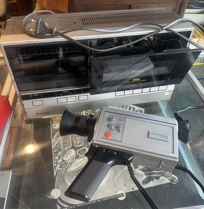 hs700e mitsubishi nagrywarka kamera odwarzacz vhs