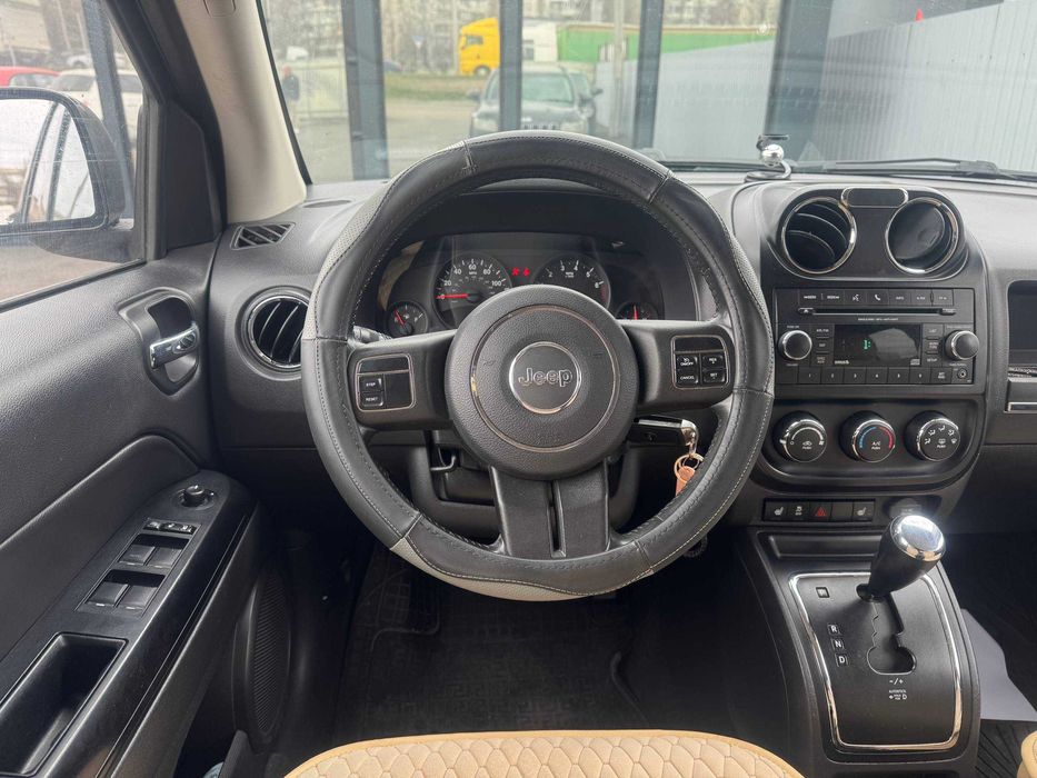 Jeep Compass 2011 2.0 Бензин/Газ АКПП