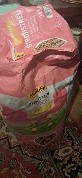 MultiFit Ściółka ze słomy do stosowania jako podkład 24 kg