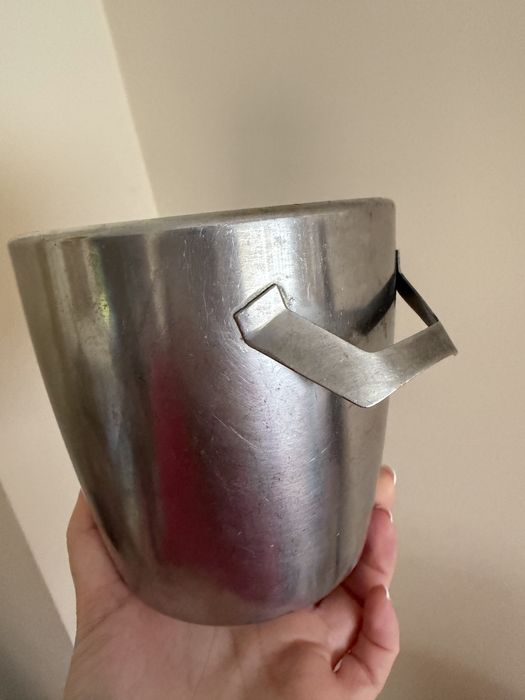 Balde para gelo439690509765191681