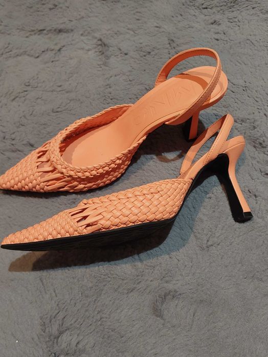 Sapatos de salto coral - 39