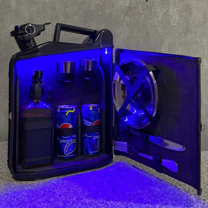 Бар з каністри 20 л. Оригінальний подарунок шефу