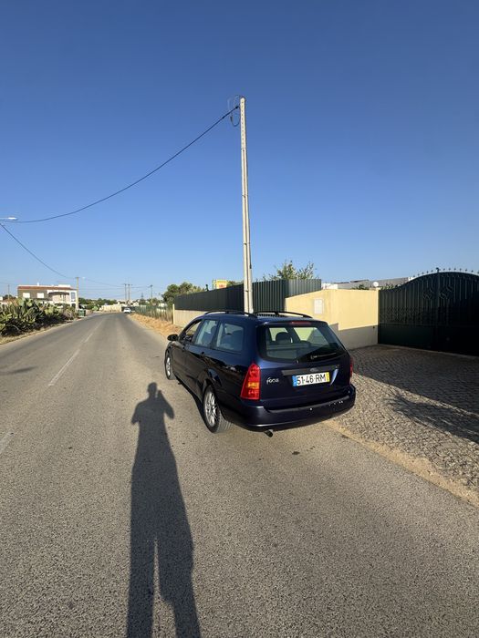 Focus 2001 1.4 gasolina