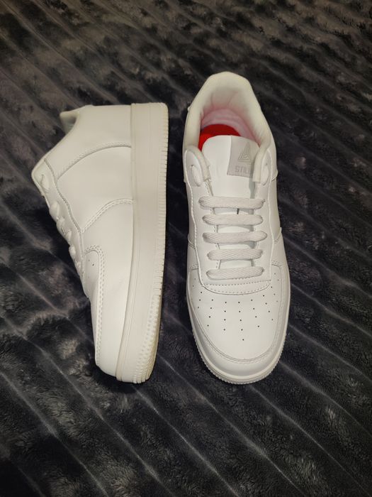 Кросовки Nike Белые