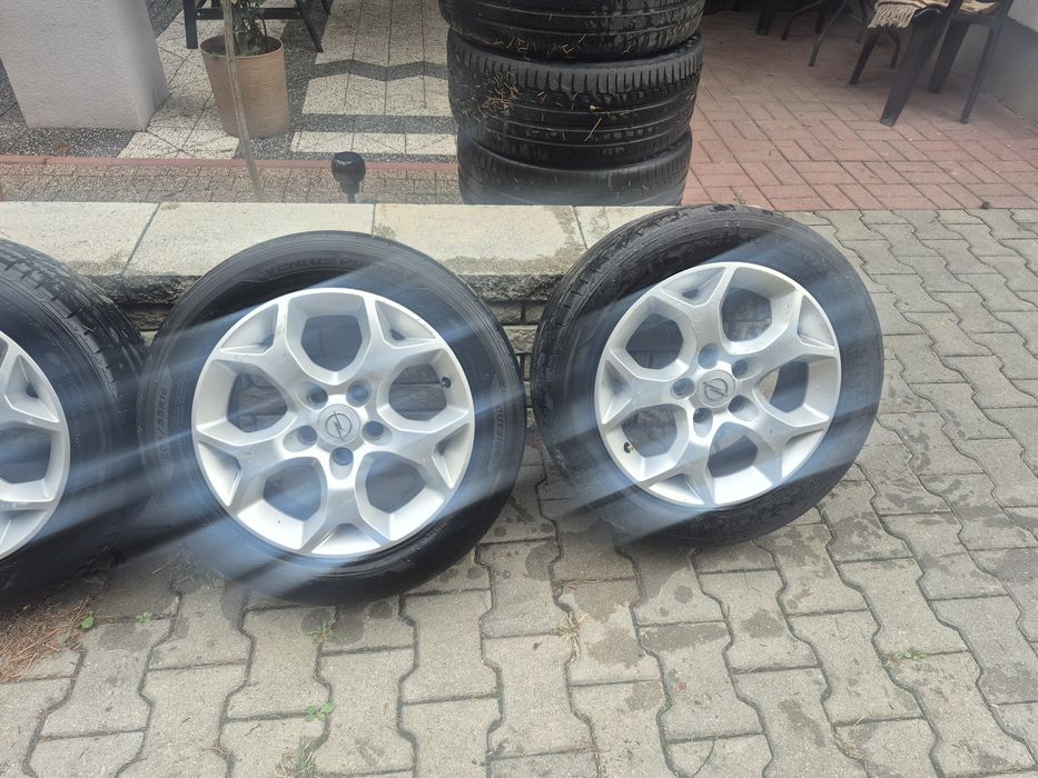 Opel felgi aluminiowe 16 cali