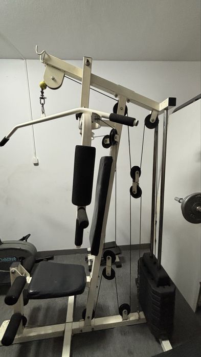 Equipamento de ginásio para casa