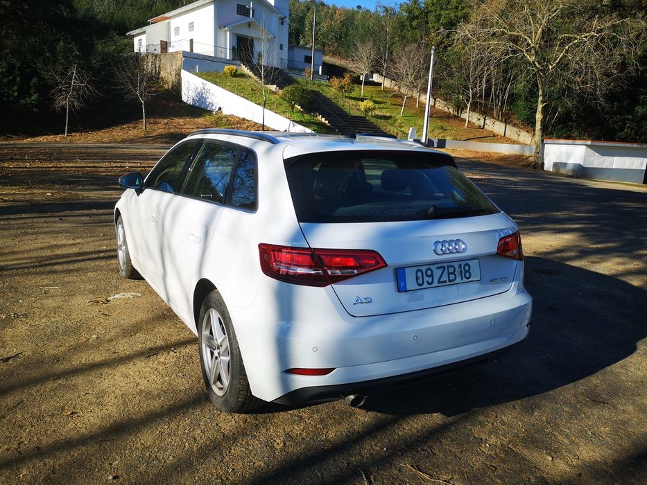 Audi 2019 A3 Sportback 30TDI