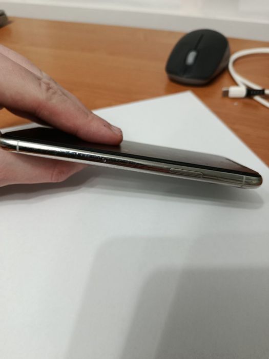 Продам айфон 11 про 256