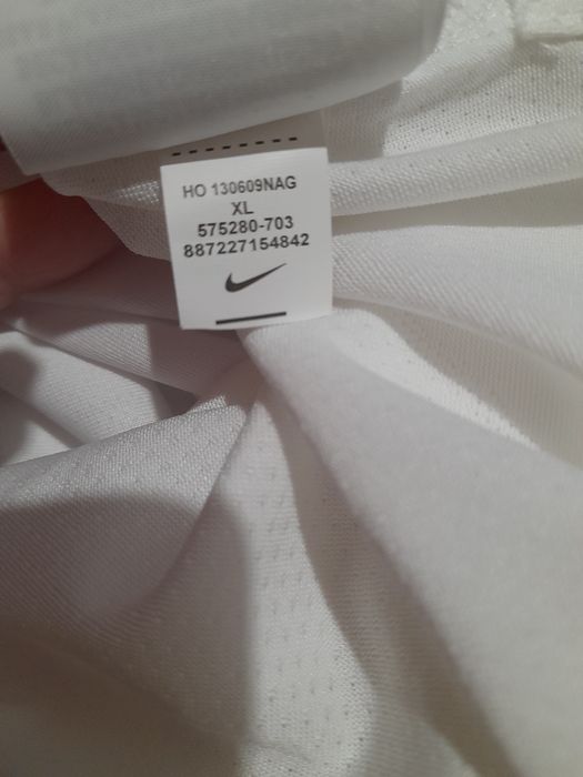 Нова домашня спортивна футболка Nike збірної Англії 2014