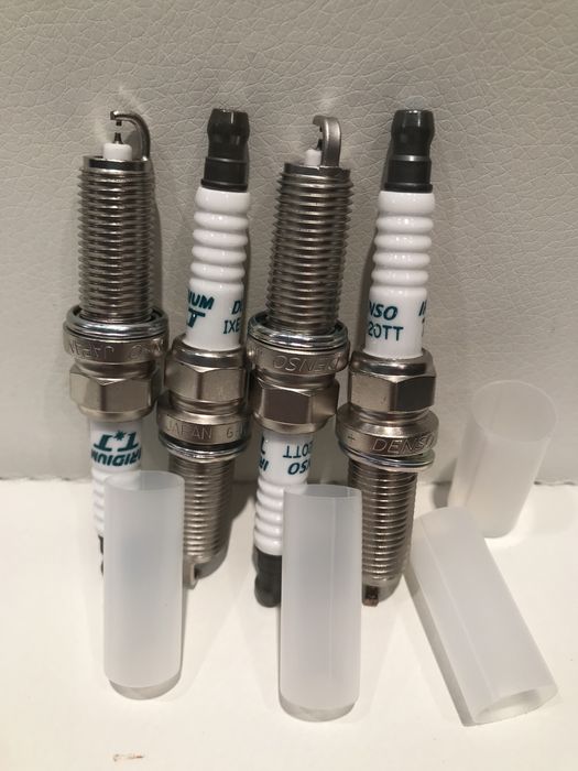 Свічки іридієві IXEH20TT DENSO Японія оригінальні