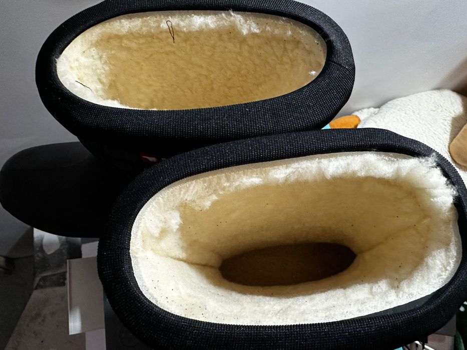 Зимові теплі черевики