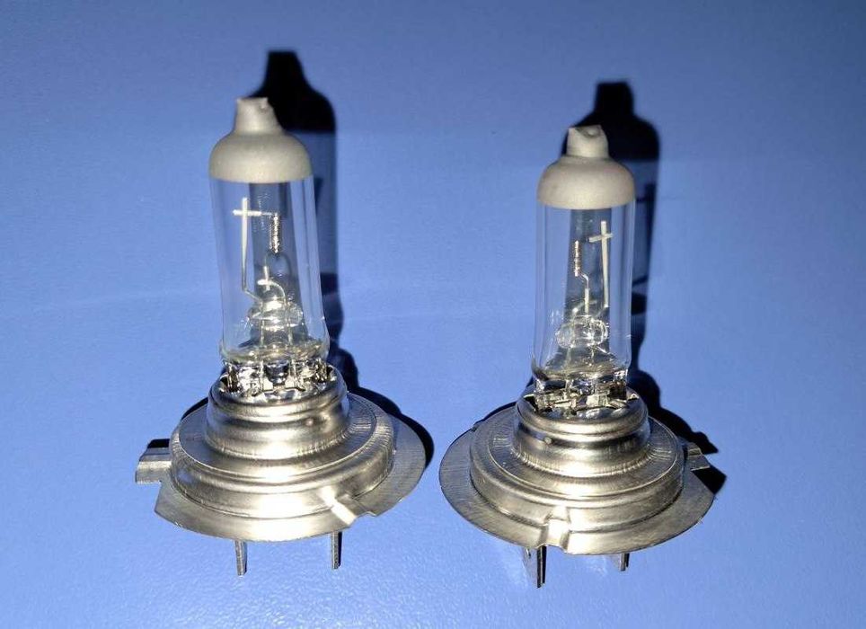 Автолампа галогенна Philips H7 55 Вт