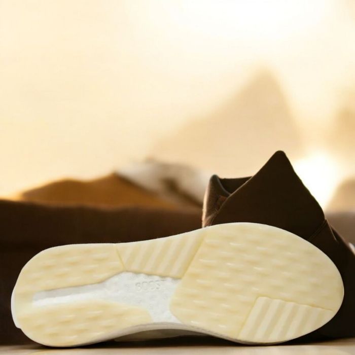 Кроссовки мужские Adidas Avryn Boost(Оригинал)47-29,5см.