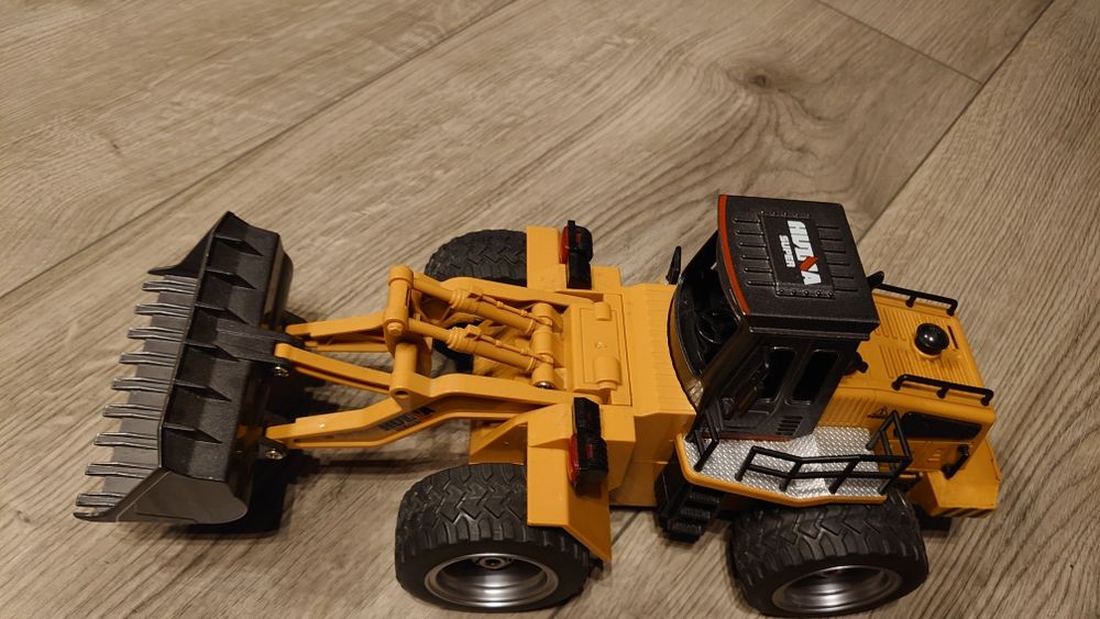 Spychacz, ładowarka kołowa