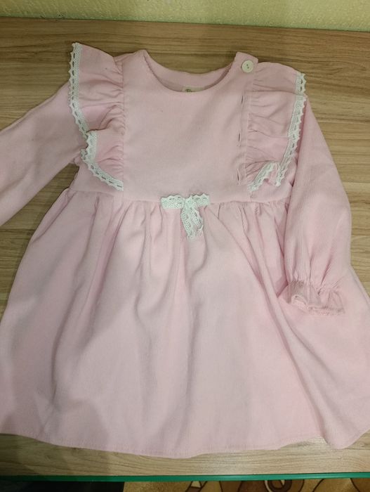 Сукня для дівчинки