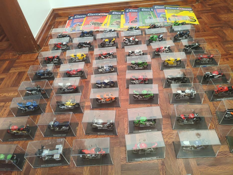 Coleção de super motos da altaia com 20anos