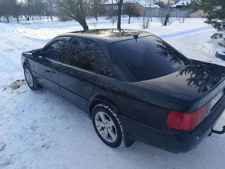 Продаж автомобілів