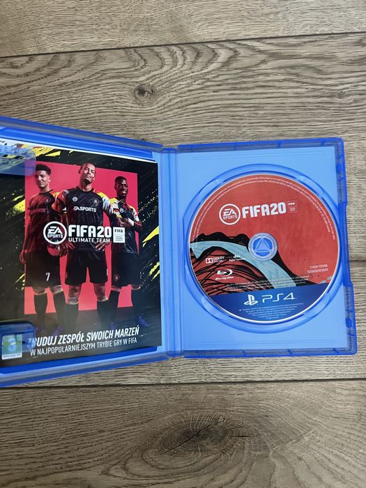 Fifa 20 ps4 jak nowa