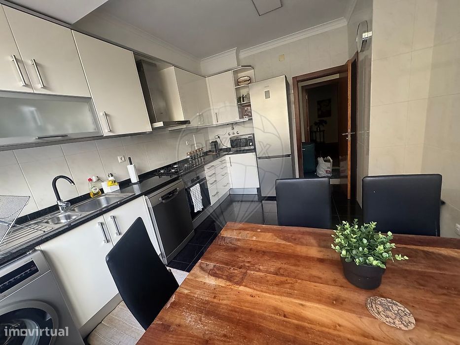 Apartamento T3 para arrendamento