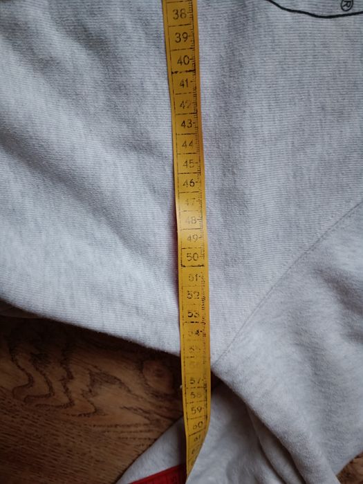 Krótka bluza marki Levi's w kolorze szary melanż