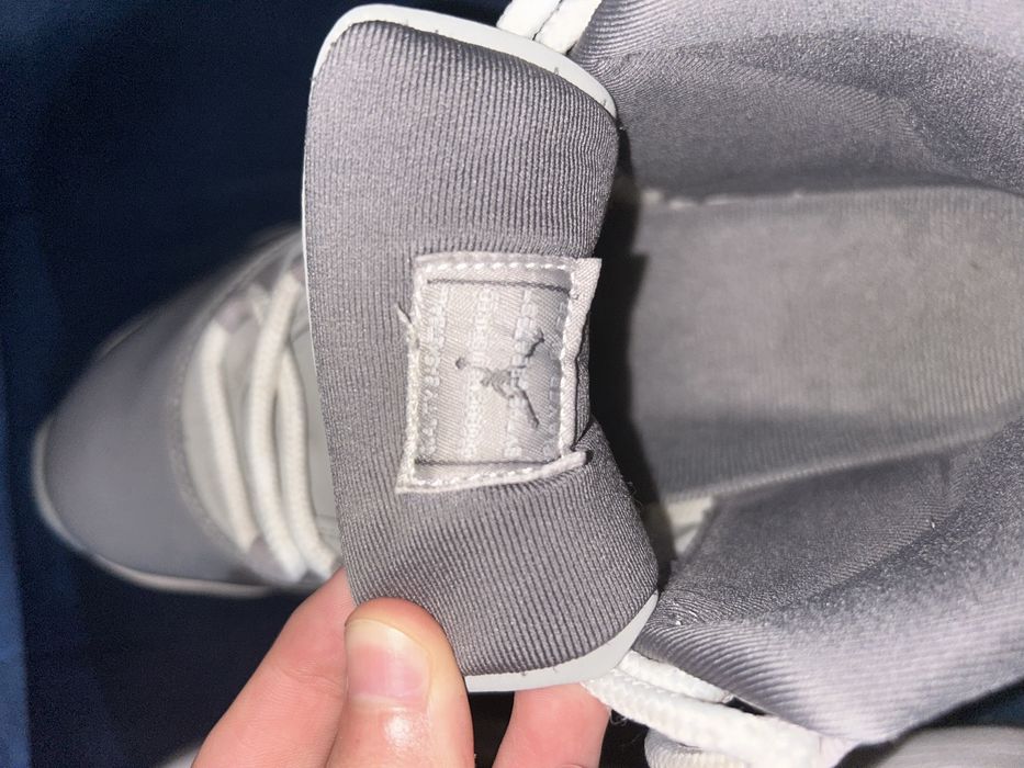 Air Jordan 11 cool grey