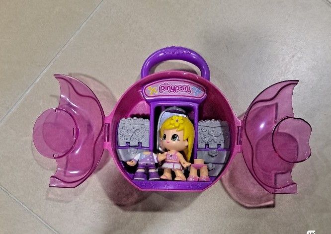 Pinypon Wardrobe Clothes Suitcase NEW + Doll64729763459329121